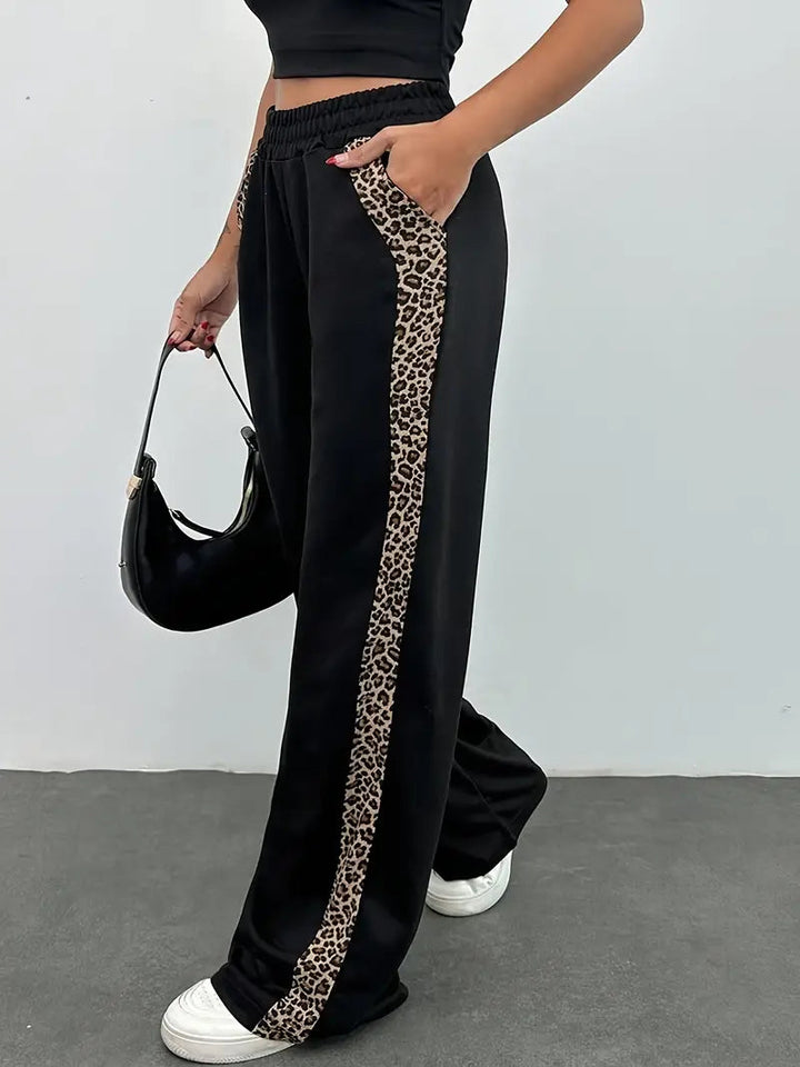 Dynamisk Leopard | Joggingbyxor Dam med Elastisk Midja | Bekväm Design för Aktiv Livsstil 2
