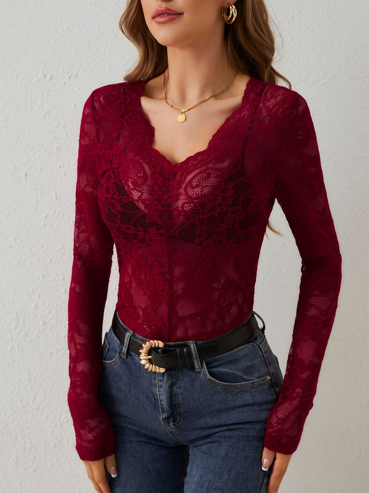 Elegant Blus | Damtopp i Blommig Spets med V-ringning och Långa Ärmar | Tidlös Stil för Kvällar 0