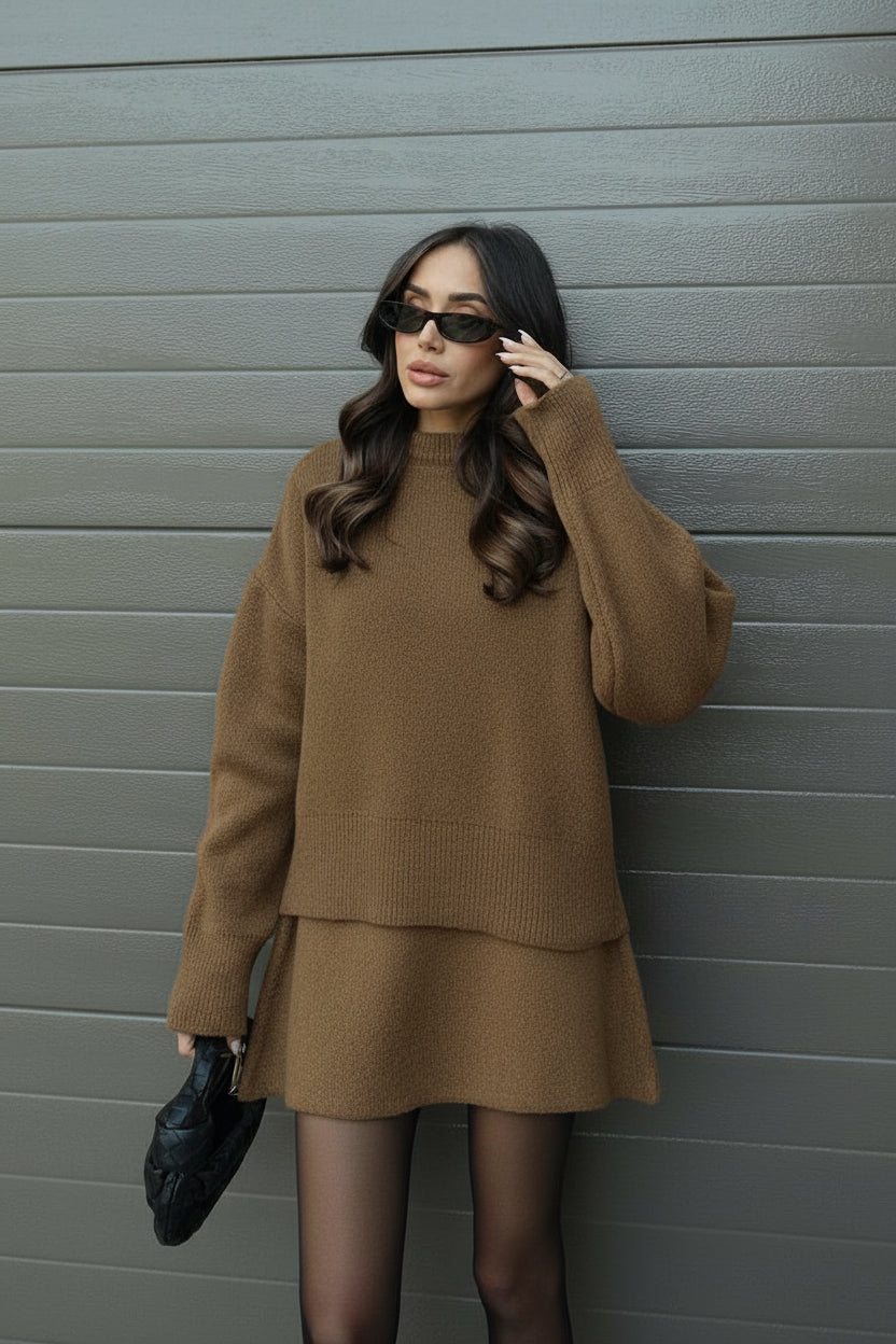 Elegant Co-Ord Set | Stickad Tröja och Mini Kjol med Ribbade Ärmslut | Stilren Outfit för Komfort och Allt-i-ett Styling 3