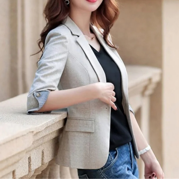 Elegant Damblazer | Slim Fit Kavaj med Randigt Foder för Modern Stil 3
