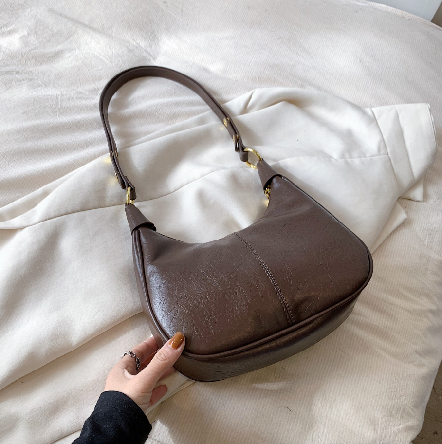 Elegant Hobo-väska för Kvinnor med Justerbar Axelrem &amp; Dragkedja | Perfekt för Vardag och Utekvällar 2