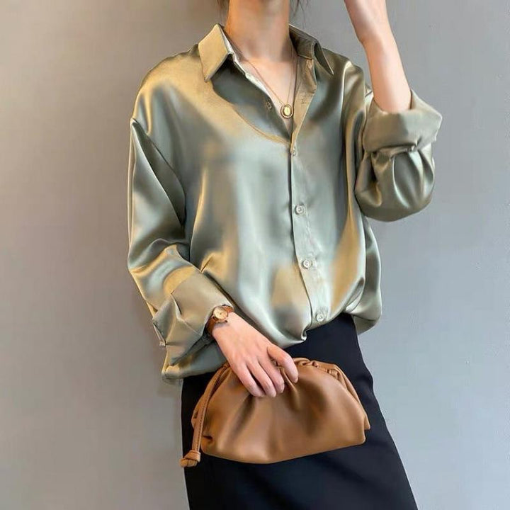 Elegant Höstblus för Kvinnor med Klassisk Design och Smickrande Siluett 2