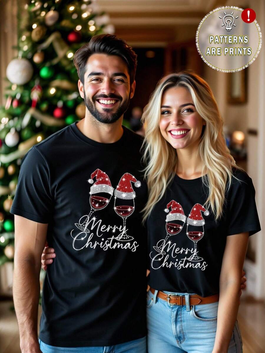 Elegant Jul T-shirt Set | Unisex Svart T-shirt med Rolig Julgrafik | Bekväm Passform för Par 0