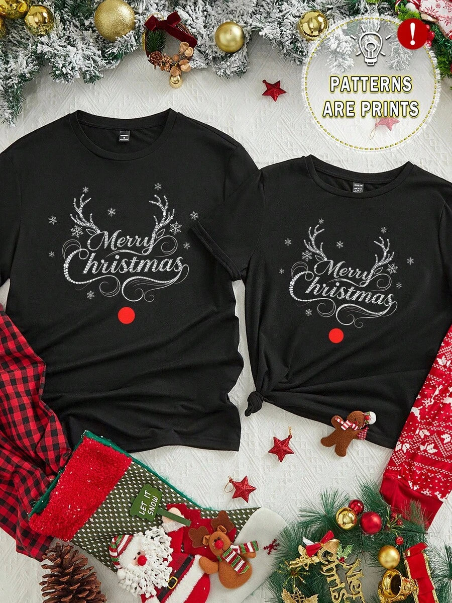 Elegant Jul T-shirt Set | Unisex Svart T-shirt med Rolig Julgrafik | Bekväm Passform för Par 3