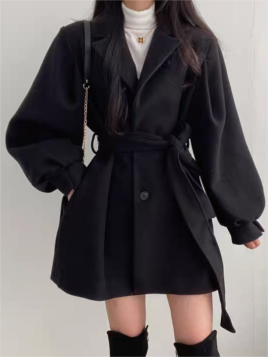 Elegant Kappa | Puffärm Bältad Kappa för Kvinnor med Sidofickor | Chic Kort Längd för Stil och Komfort 4