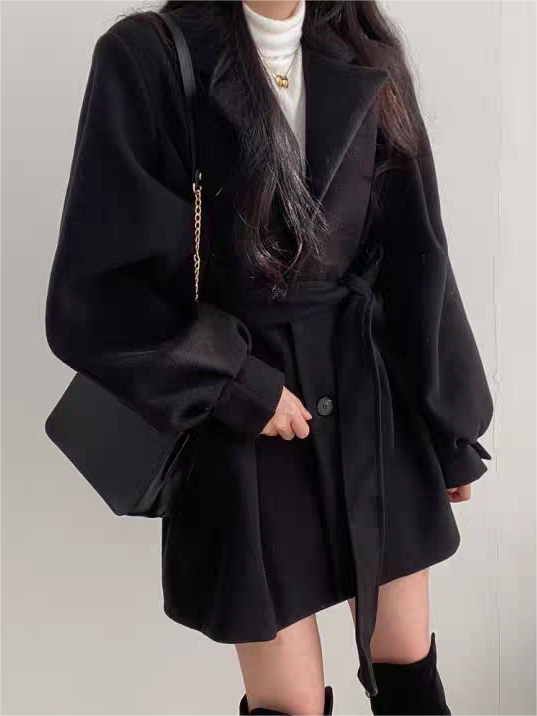 Elegant Kappa | Puffärm Bältad Kappa för Kvinnor med Sidofickor | Chic Kort Längd för Stil och Komfort 6