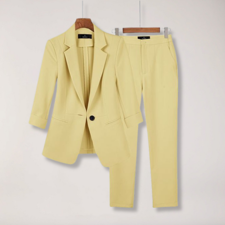 Elegant Kavaj & Byxor Set för Kvinnor med Skräddarsydd Design | Mångsidig Outfit för Kontor och Formella Tillfällen 2