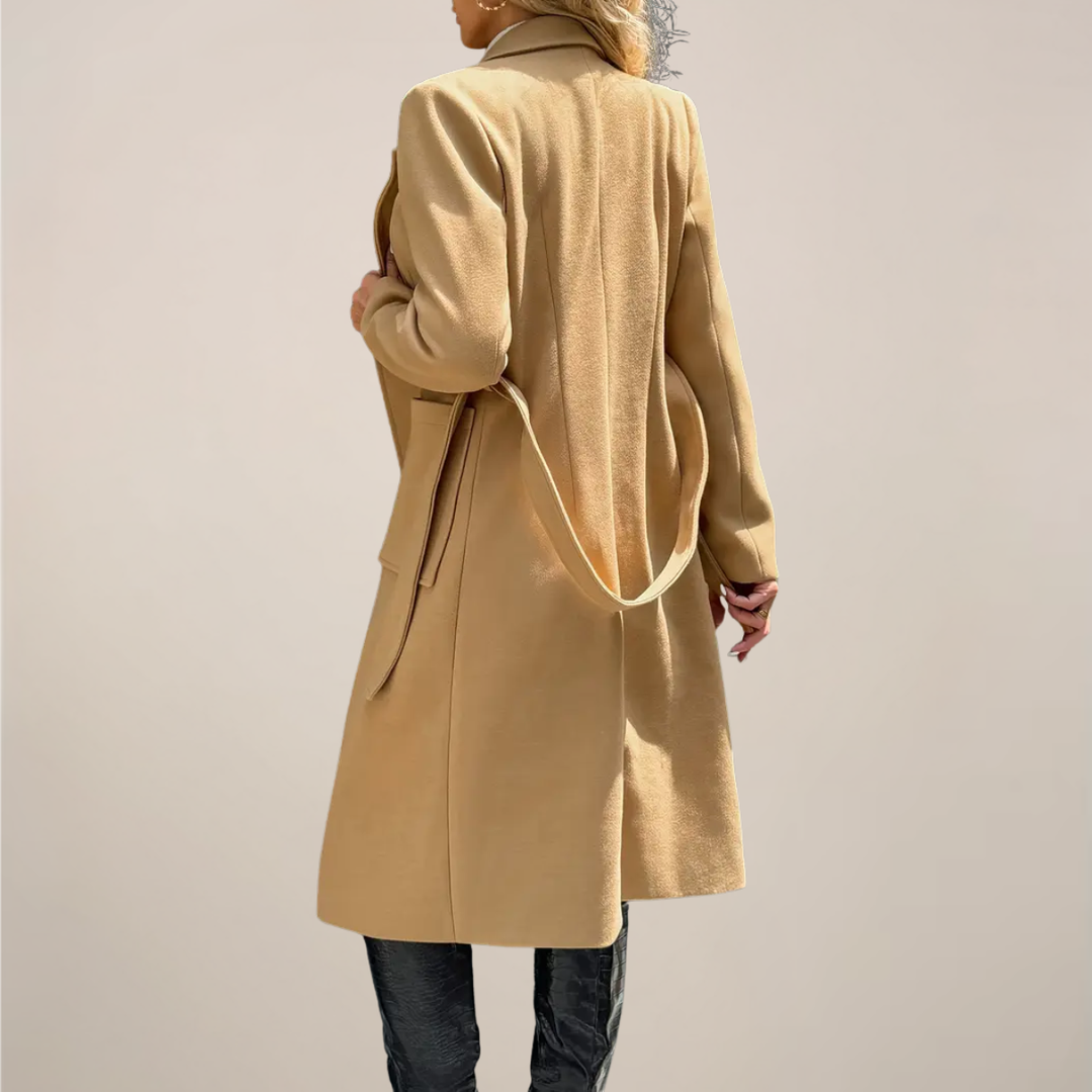 Elegant Lång Kappa med Bälte för Kvinnor | Skräddarsydd Design för Kallare Väder 1