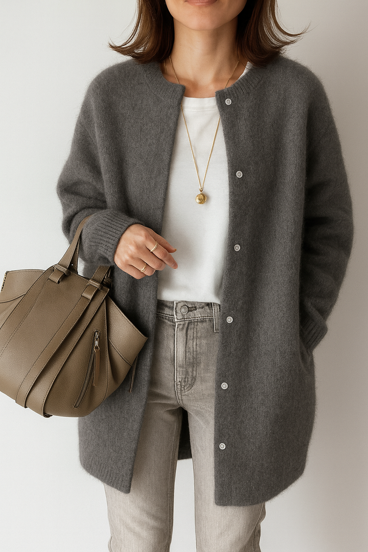 Elegant Lång Kofta Dam | Överdimensionerad Design med Tryckknappar | Mjuk och Bekväm för Höst och Vinter 4