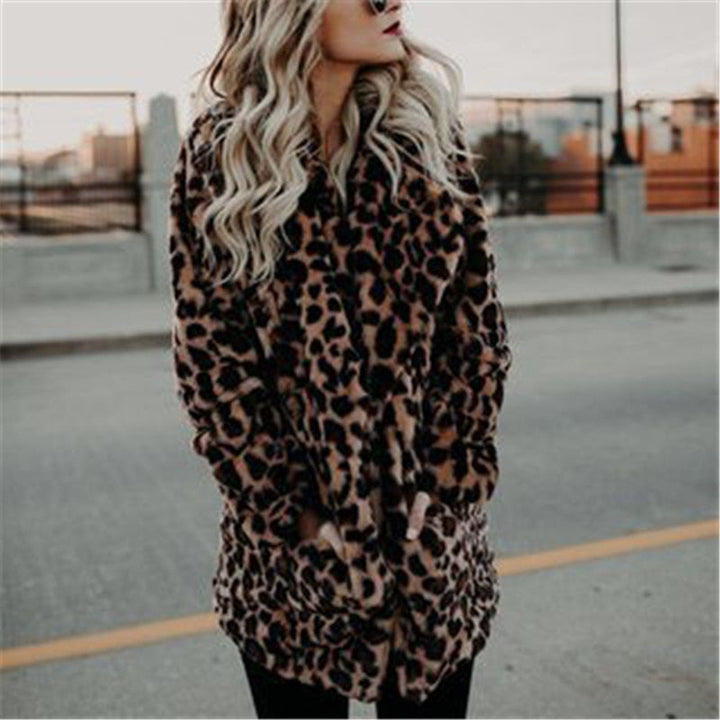 Elegant Leopard Vinterkappa Dam med Slim Fit Design | Mysig och Stilig för Kalla Dagar 2