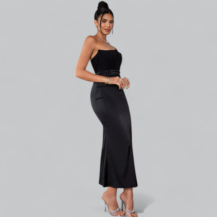 Elegant Maxiklänning Dam | Svart Långklänning med Axelbandslös Design | Figurförbättrande Look för Formella Tillfällen 3