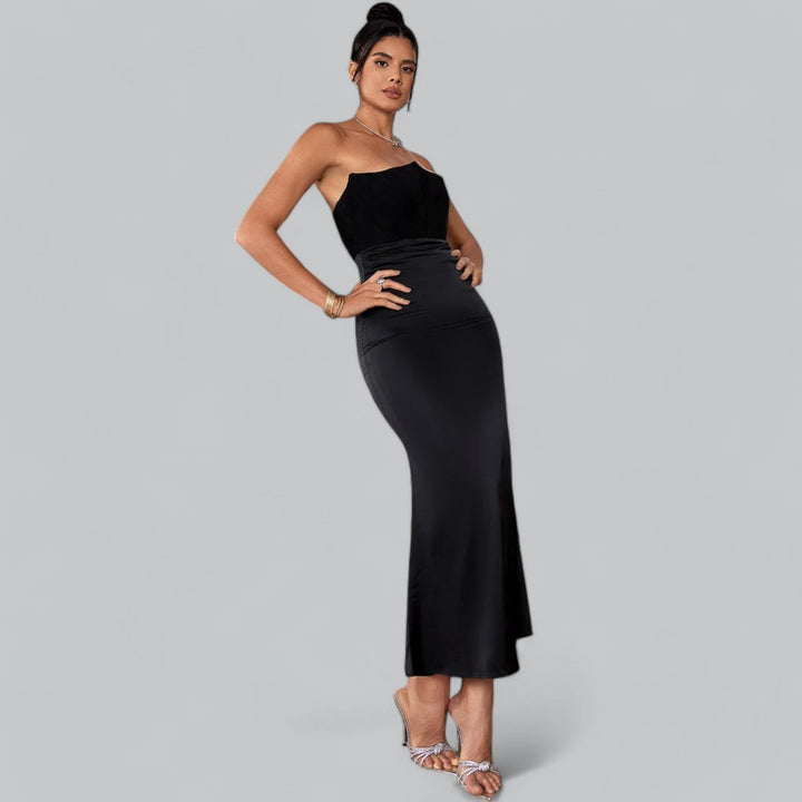 Elegant Maxiklänning Dam | Svart Långklänning med Axelbandslös Design | Figurförbättrande Look för Formella Tillfällen 4