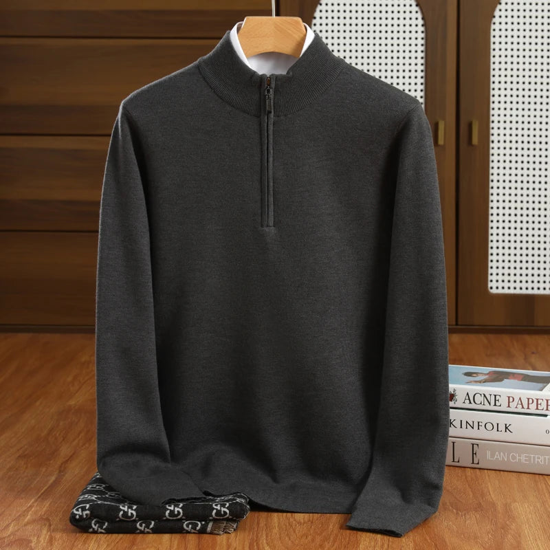 Elegant Mock-Neck Tröja för Män med Halv Dragkedja | Skräddarsydd Passform för Stil och Komfort 4