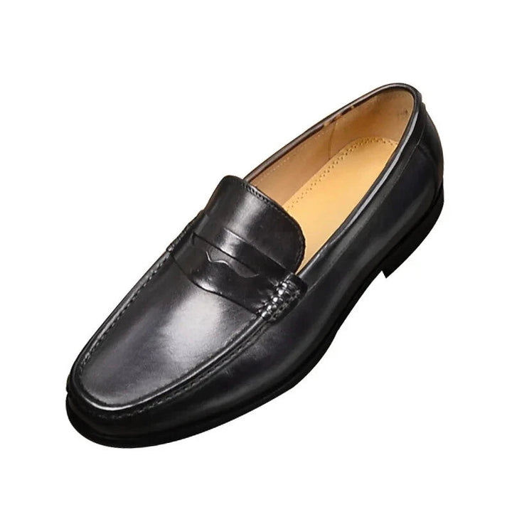 Elegant Mockasiner i Konstläder | Slip-On Design med Metallaccent | Komfortabel Passform för Tidlös Stil 3