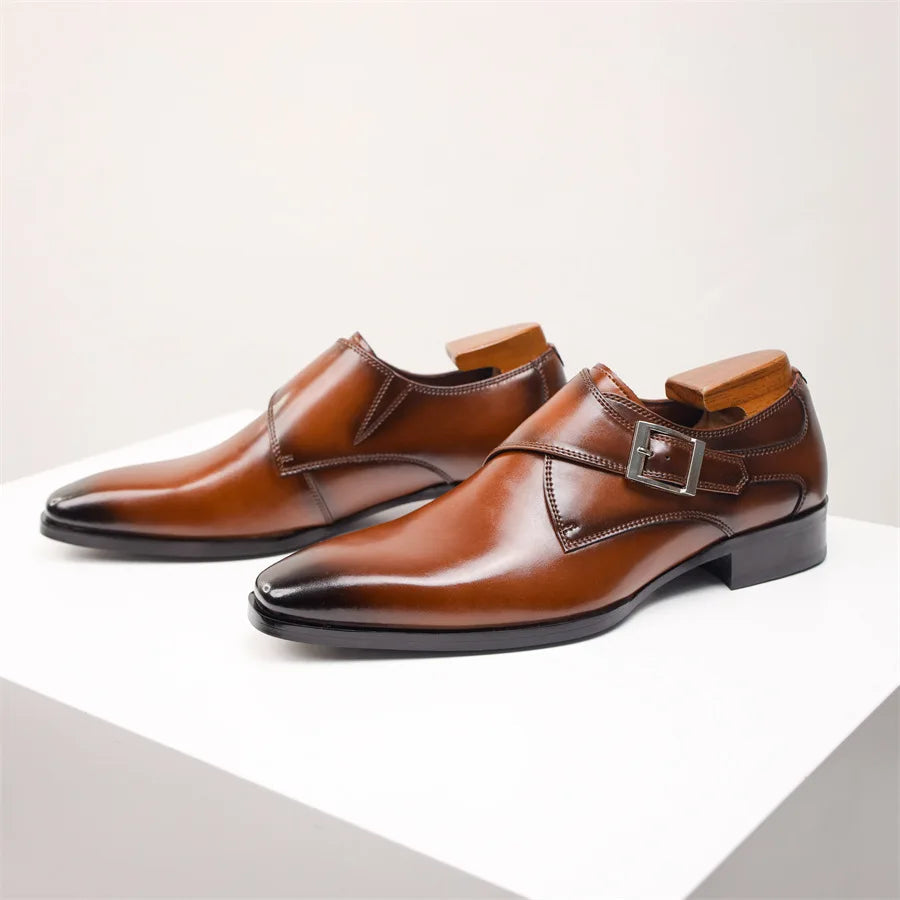 Elegant Munkbandsskor för Män med Polerad Finish | Tidlös Italiensk Design för Formella Tillfällen 1