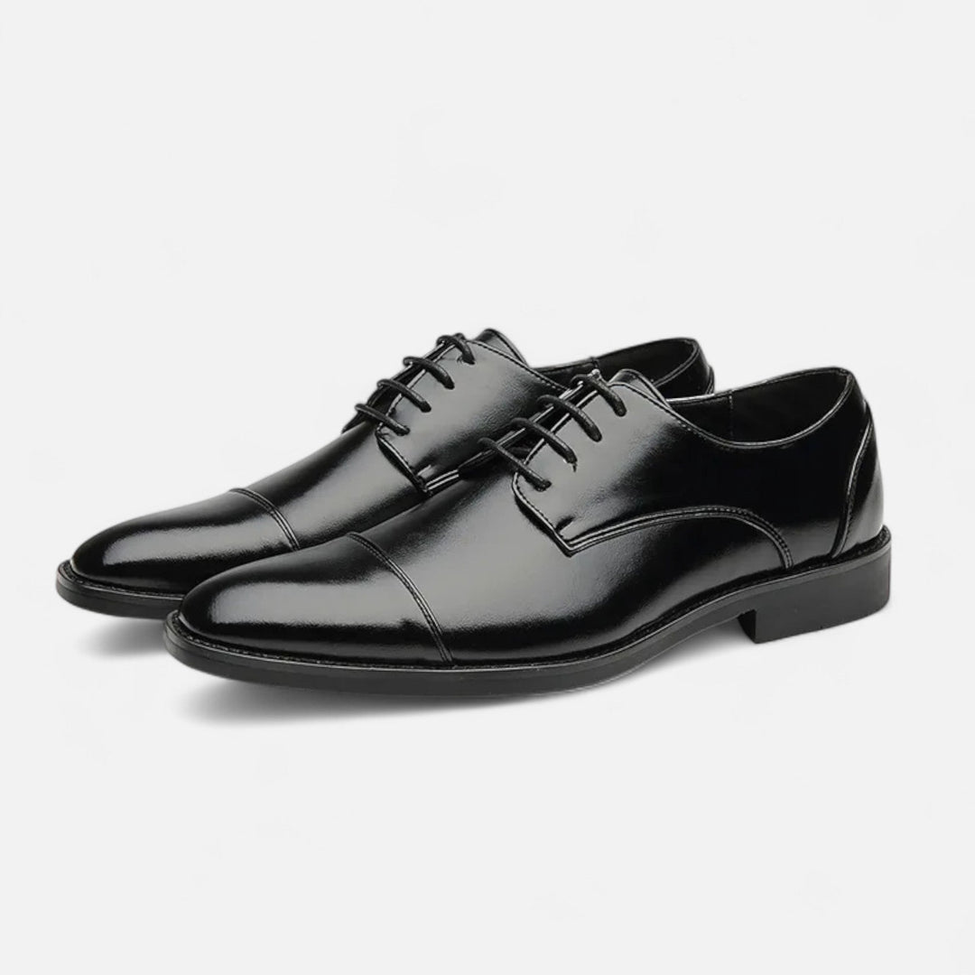 Elegant Oxford Skor för Män med Polerad Yta | Tidlös Design för Komfort och Stil 2