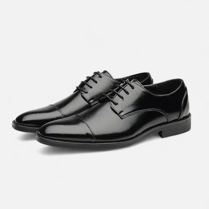 Elegant Oxford Skor för Män med Polerad Yta | Tidlös Design för Komfort och Stil 2