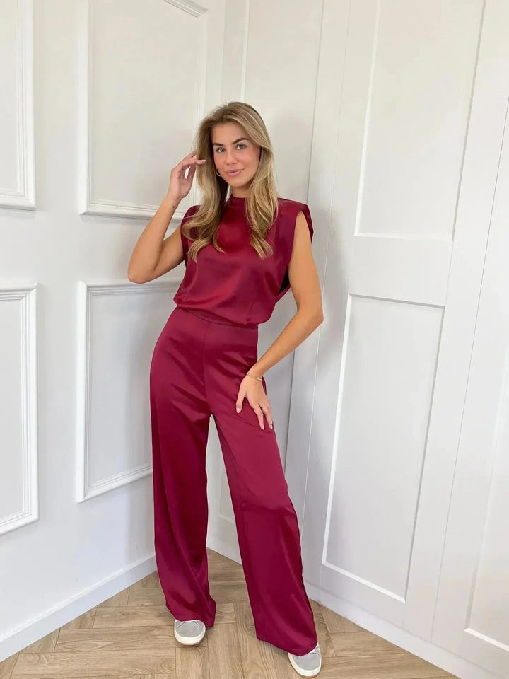 Elegant Rygglös Jumpsuit med Vida Ben | Lätt och Bekväm för Sommar 1