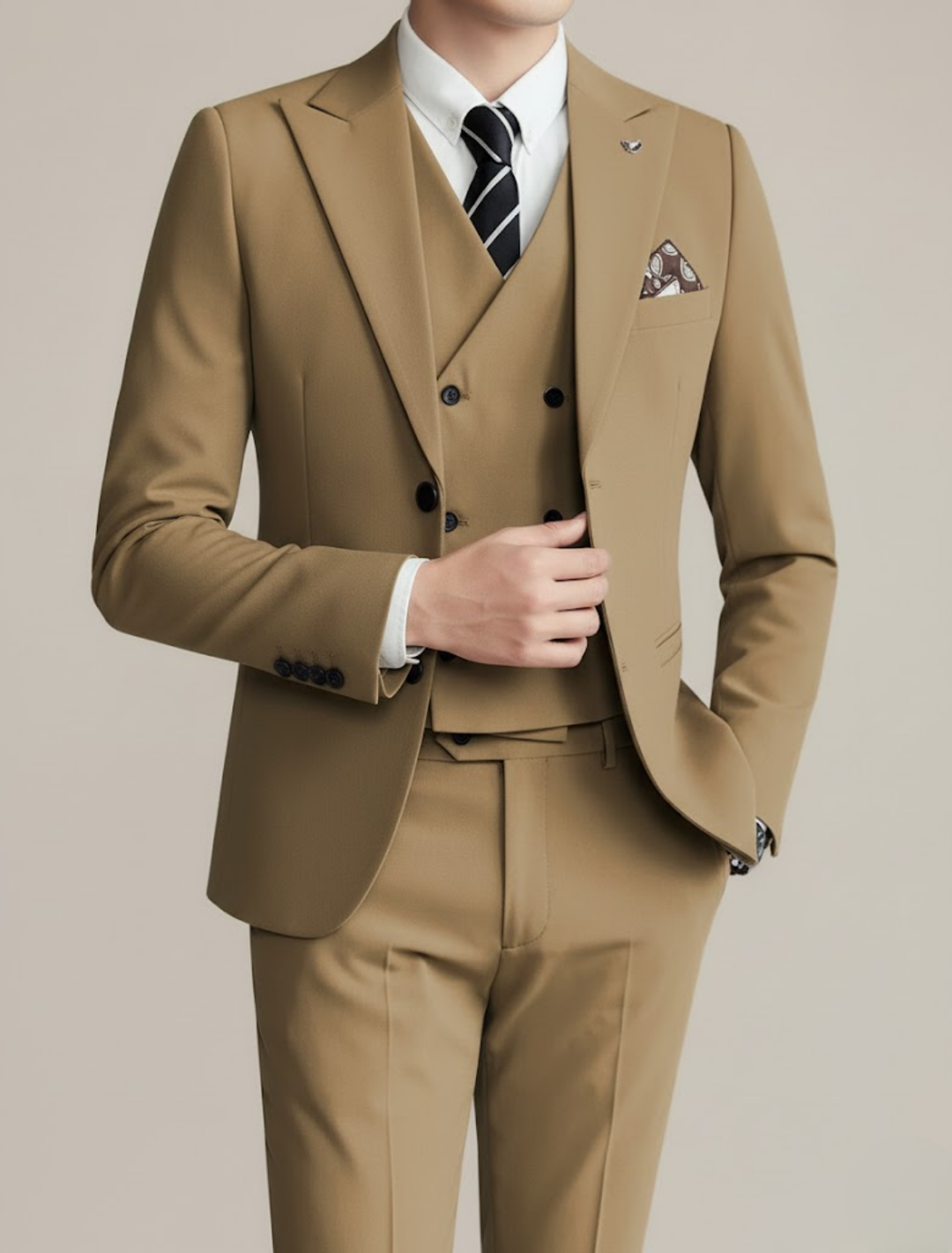 Elegant Tredelad Kostym Herr med Dubbelknäppt Design | Perfekt för Bröllop och Formella Tillfällen 2