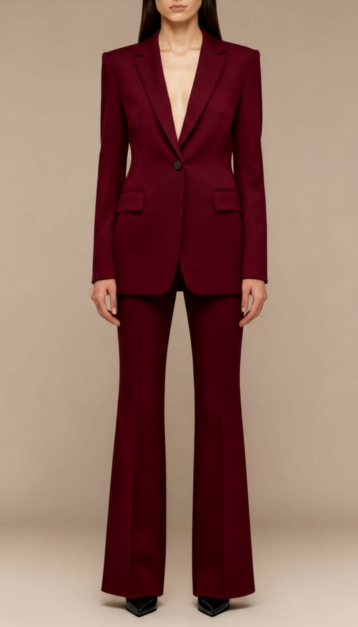 Elegant Tvådelad Kostym | Skulpterad Kavaj och Utsvängda Byxor | Modern Stil för Självsäker Look 0