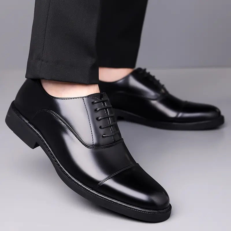 Eleganta Oxford Skor för Män med Snörning och Blank Finish | Perfekta för Affär och Fest 7