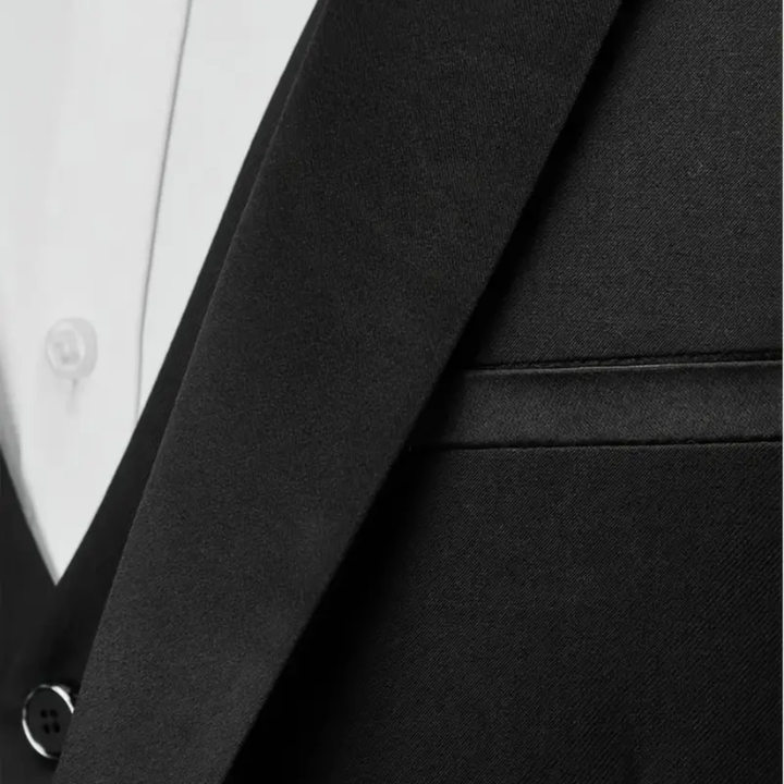 Eleganta Smokingdräkten | Tredelad Herrkostym med Slim Fit & Satinslag | Perfekt för Bröllop och Formella Evenemang 2
