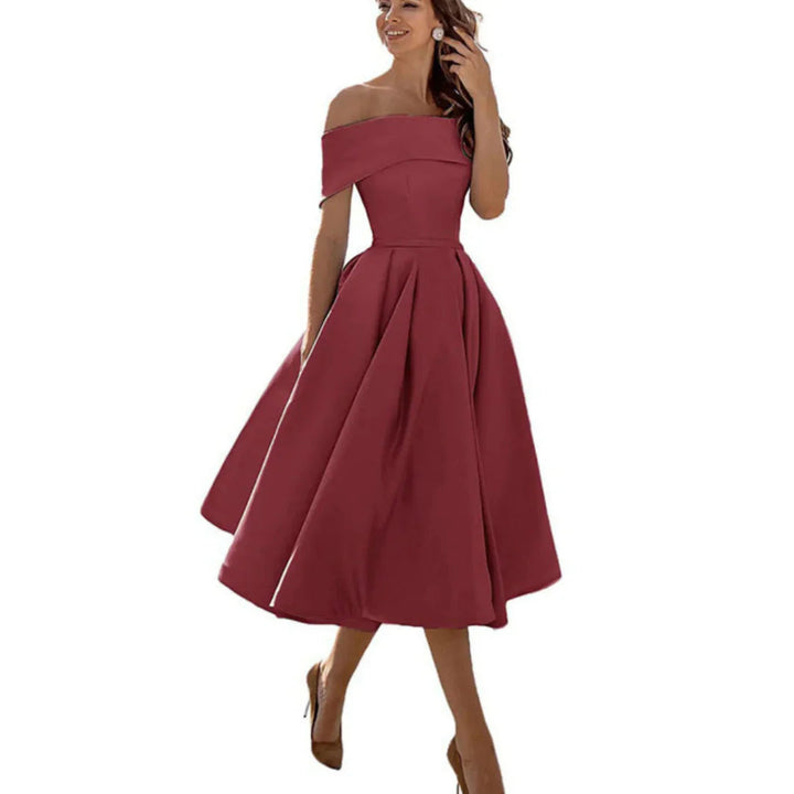 Ella | Elegant Off Shoulder Midiklänning Dam i Midilängd 0