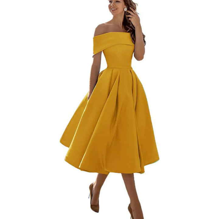 Ella | Elegant Off Shoulder Midiklänning Dam i Midilängd 12