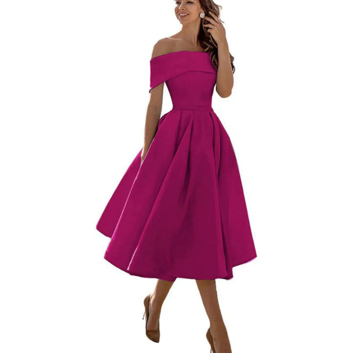 Ella | Elegant Off Shoulder Midiklänning Dam i Midilängd 14
