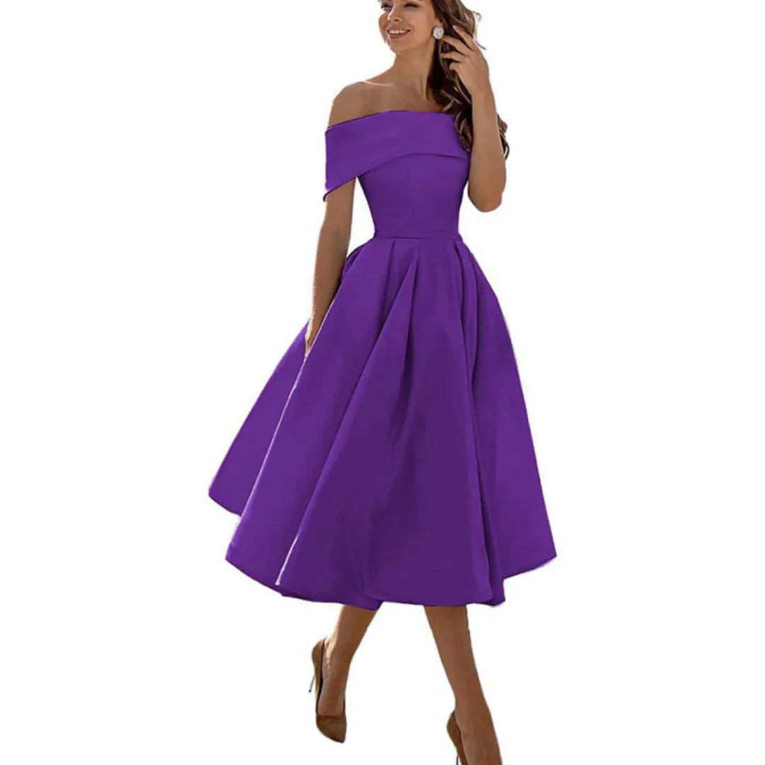Ella | Elegant Off Shoulder Midiklänning Dam i Midilängd 7