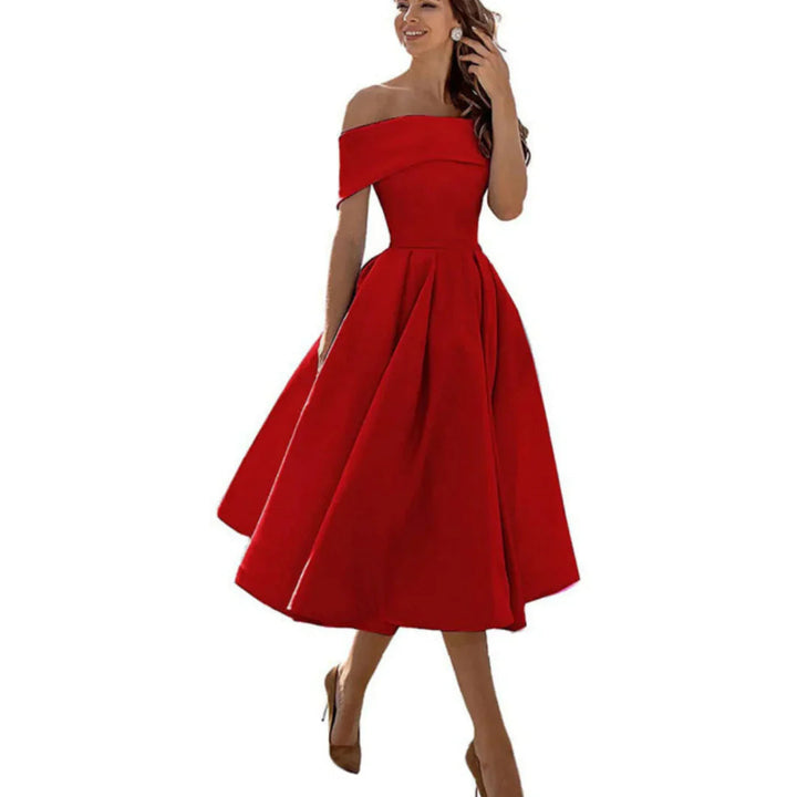 Ella | Elegant Off Shoulder Midiklänning Dam i Midilängd 9