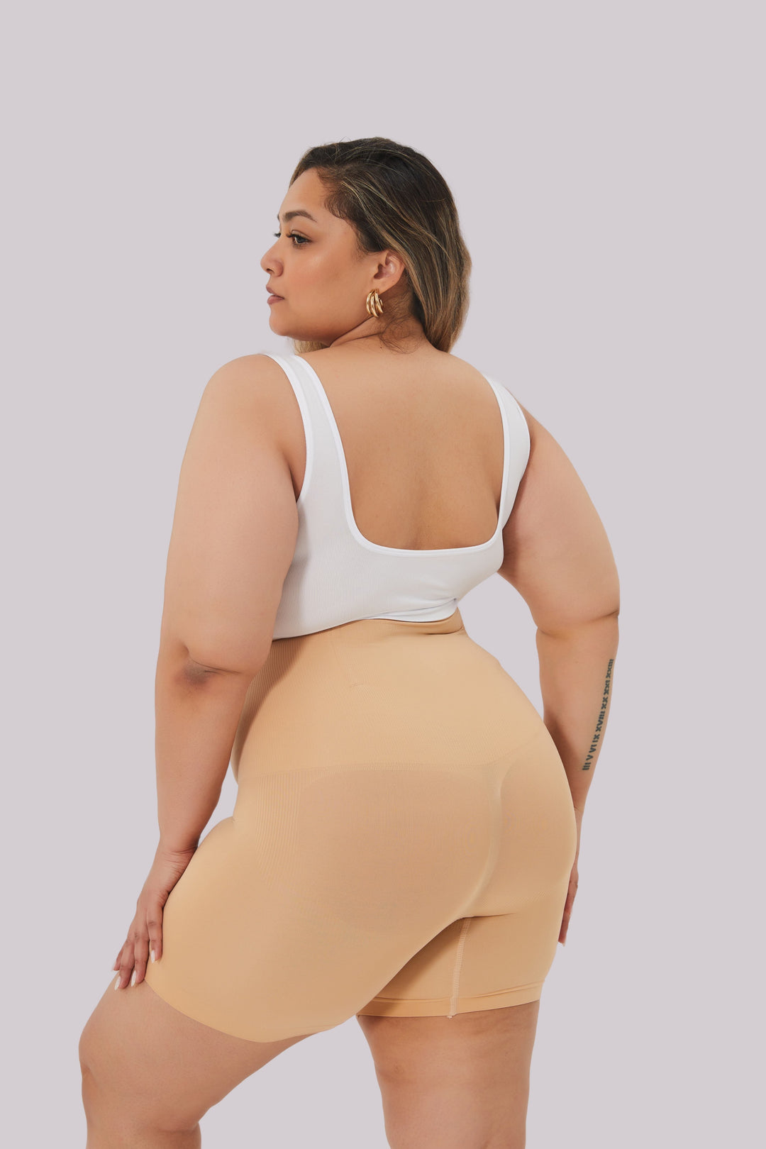Emily | Hög Midja Shaper Shorts för Kvinnor, Andningsbara och Bekväma 1