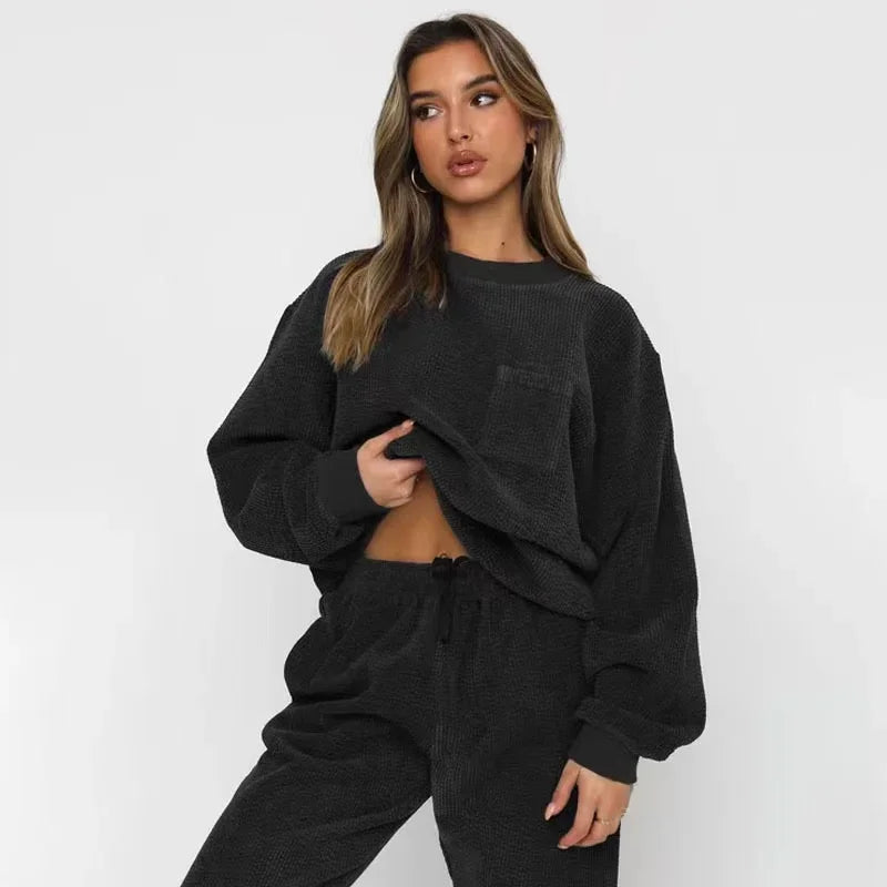 Emma | Avslappnad Manchester Set med Sweatshirt och Joggingbyxor 1