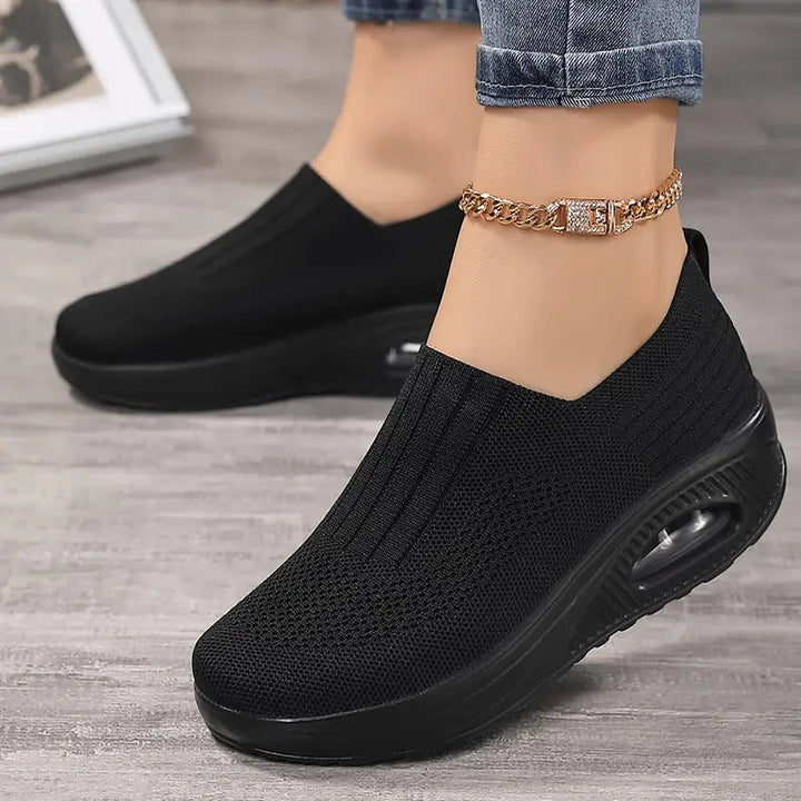 Emma | Bekväma Slip-On Sneakers med Fotvalvsstöd 0