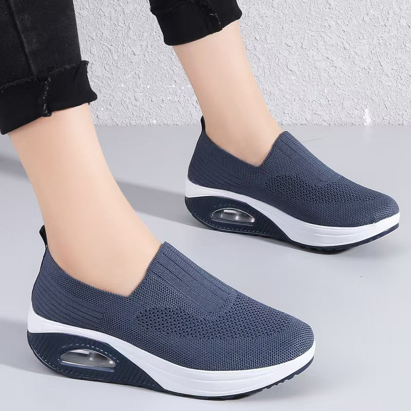 Emma | Bekväma Slip-On Sneakers med Fotvalvsstöd 1