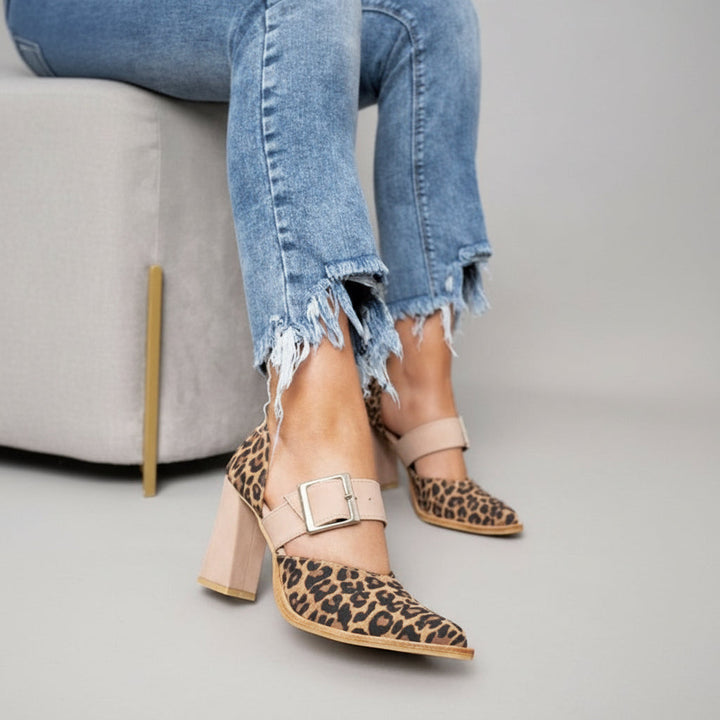 Emma | Elegant Högklackade Pumps med Spetsig Tå 1