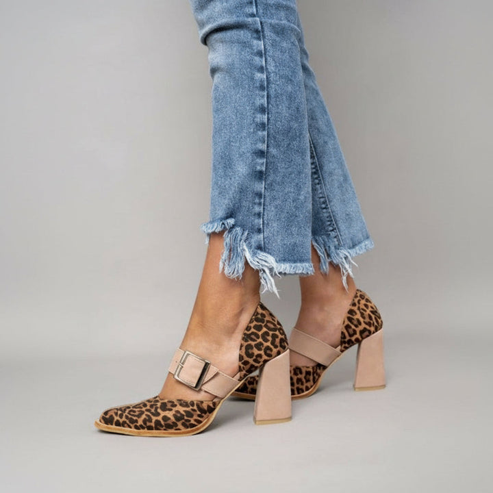 Emma | Elegant Högklackade Pumps med Spetsig Tå 2