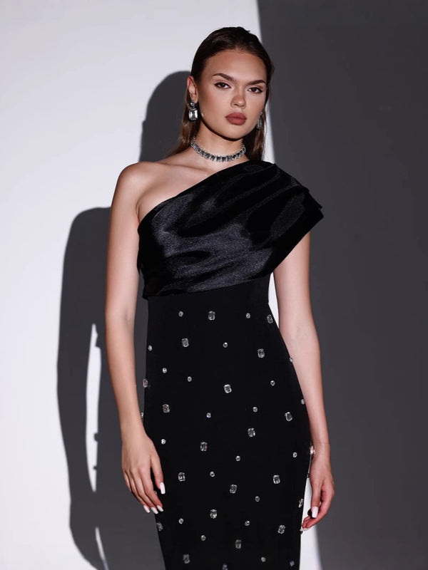 Emma | Elegant Off Shoulder Maxi Klänning 1