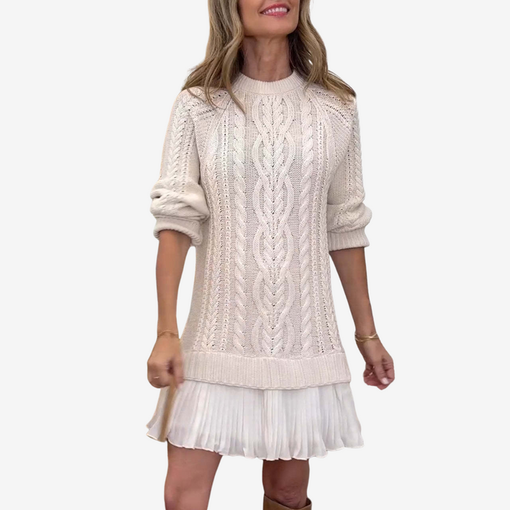 Emma | Elegant Plisserad Hösttröjklänning 0