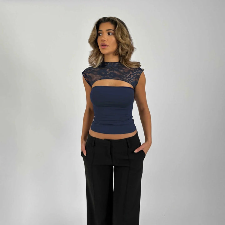 Emma | Elegant Slim Fit Spetsdekor Top 3