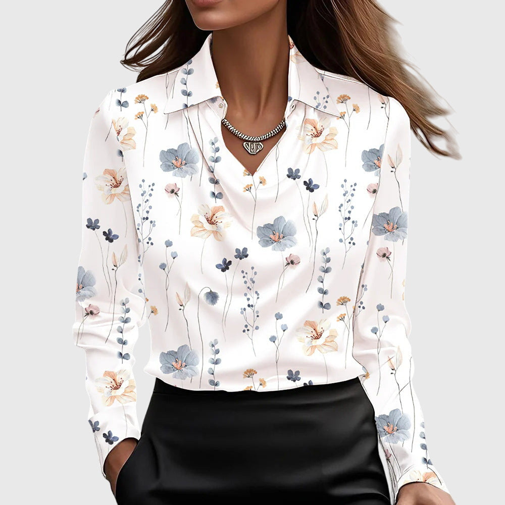 Emma | Elegant Veckad Blus med Bröstficka 8