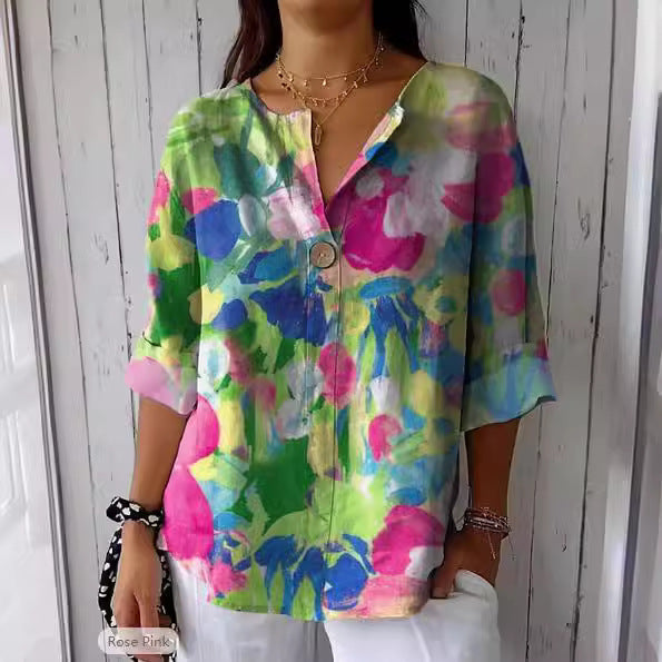 Emma | Färgglad V-ringad T-shirt med Knappar 2
