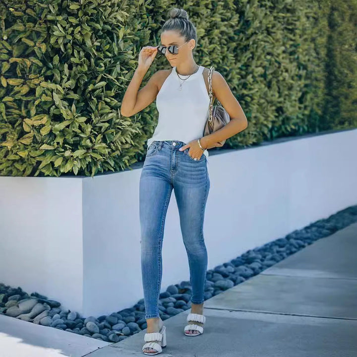 Emma | Ljusblå Skinny Jeans med Medelhög Midja 4