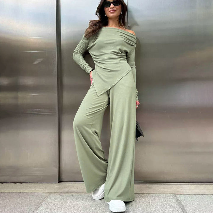 Emma | Modern Off-Neck Långärmad Set med Slim-Fit Byxor 2