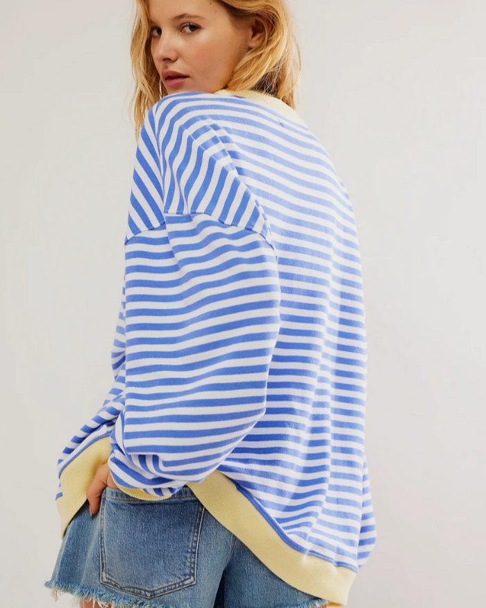Emma | Randig Slim Fit Tröja med Rund Halsringning 2