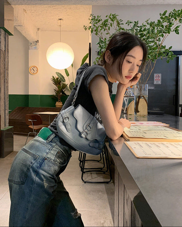 Emma | Retro Raka Jeans med Sliten Design 3