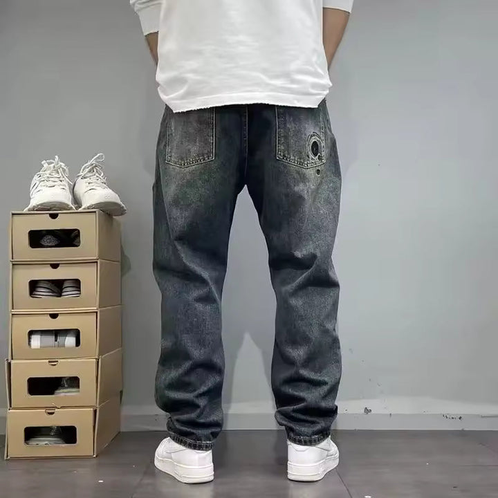 Ethan | Avslappnad Distressed Herr Jeans 1
