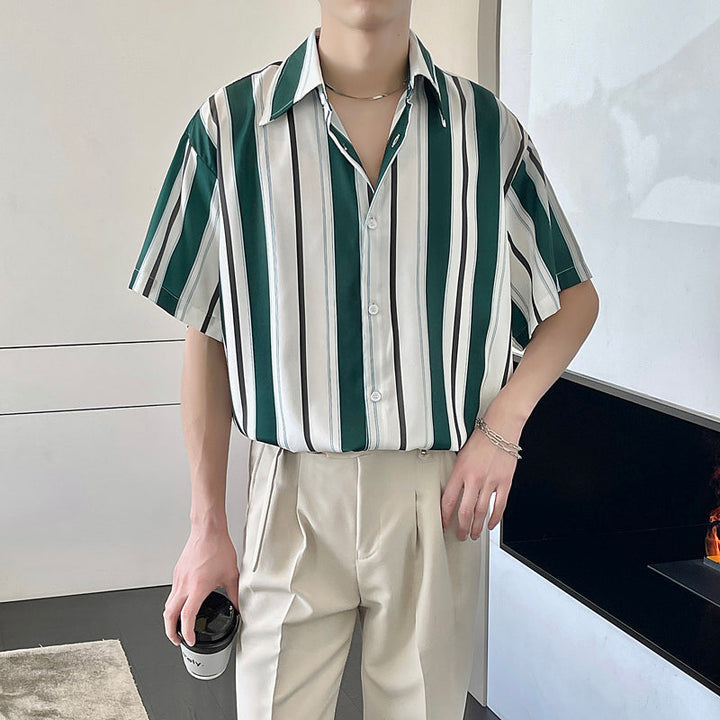 Ethan | Avslappnad Grön Skjorta med Spetsig Krage 0