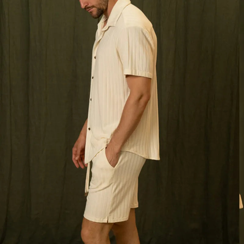 Ethan | Elegant Lätt Vårset med Kortärmad Skjorta och Shorts 1