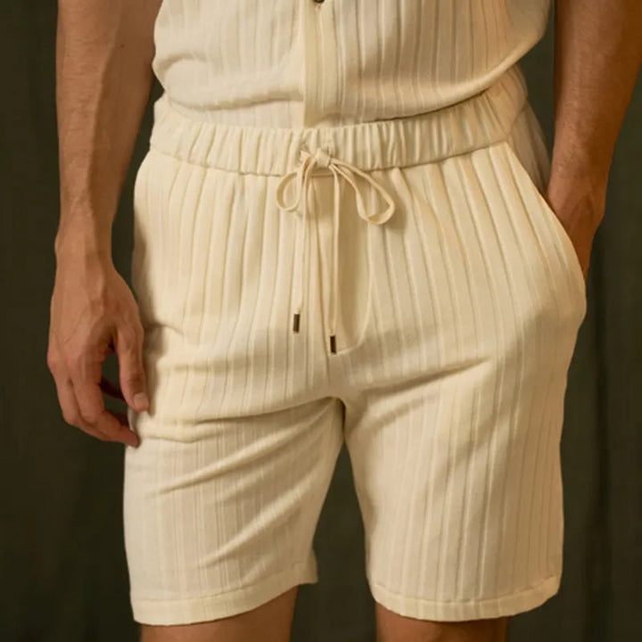 Ethan | Elegant Lätt Vårset med Kortärmad Skjorta och Shorts 3